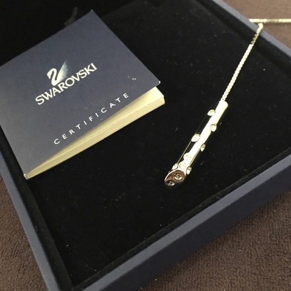 Swarovski Necklace - Picture 2 of 2